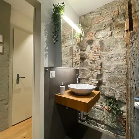 Apartment Tiny Old Town