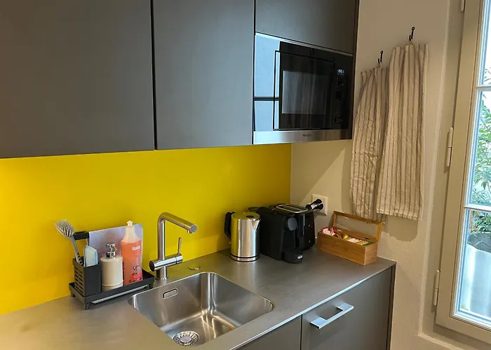 Tiny Old Town * Berna